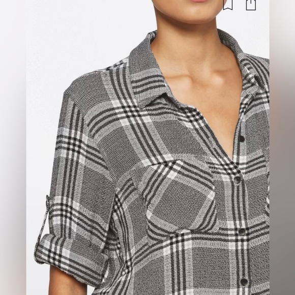 Bella Dahl Button Down Blouse - Picture 4 of 9